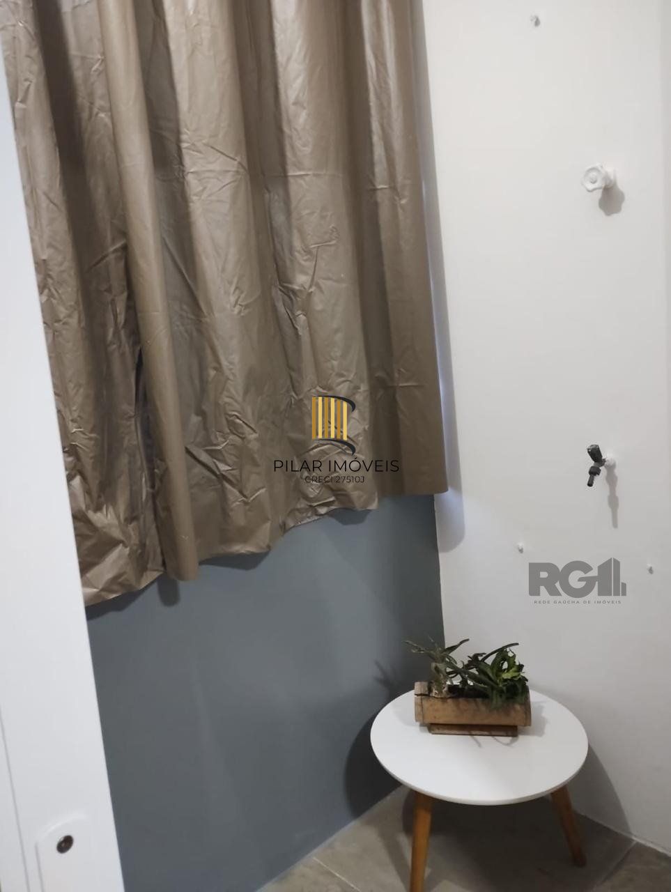 Apartamento 3 dormitórios no bairro Azenha