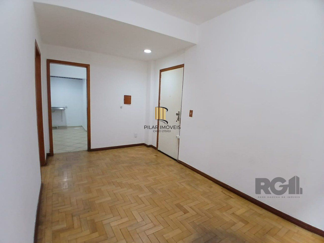 Apartamento  térreo de 1 quarto  42 m2 com patio 