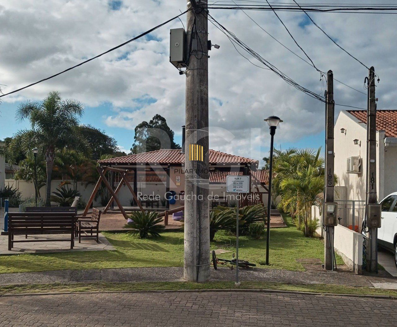 Casa de Condomínio 2 dormitórios no bairro Restinga