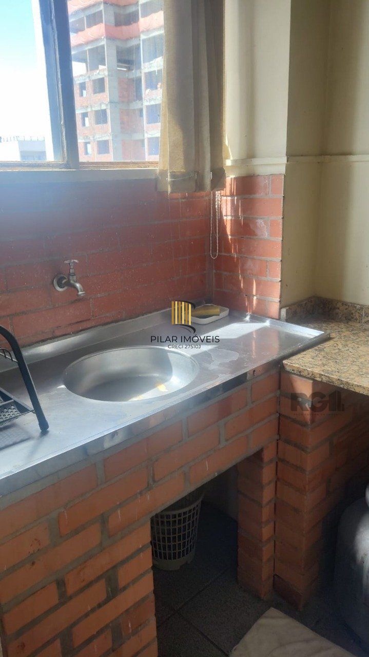 Apartamento  2 quartos tipo cobertura horizontal na cidade Baixa!