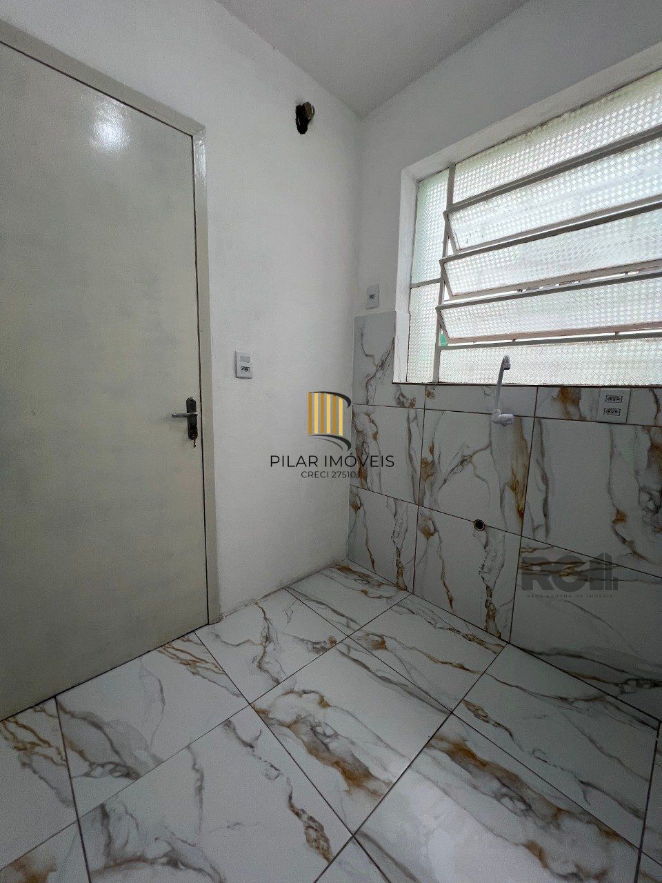 Kitnet 1 dormitório no bairro Jardim Leopoldina