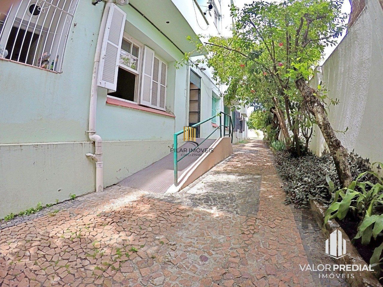 Ótimo apartamento 1 quarto no Cetro Histórico.