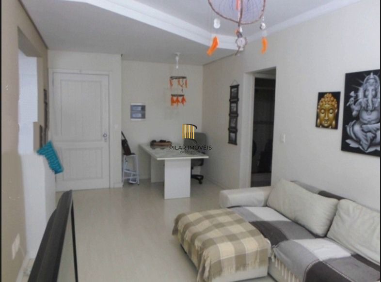 Apartamento 2 quartos, suite e garagem na cidasde Baixa.