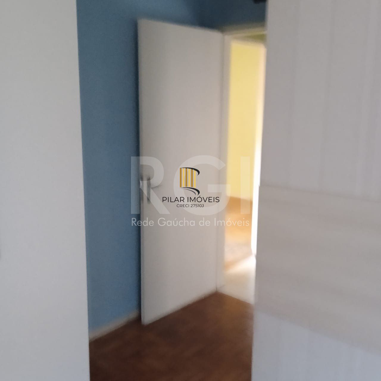 Apartamento Térreo, desocupado, 1 quarto com 2 pátios !