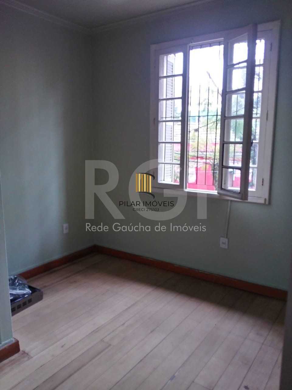 Casa para Venda - 126m², 3 dormitórios, Floresta