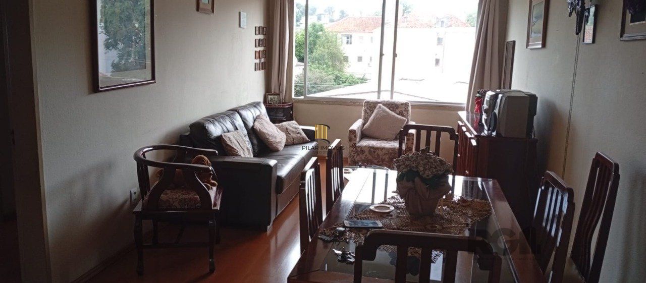 Apartamento de 02 dormitórios, de frente com elevador bairro Partenon- Porto Alegre