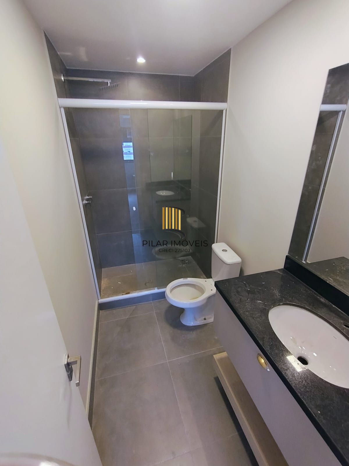 Apartamento 1 quarto novo com garagem na Cidade Baixa