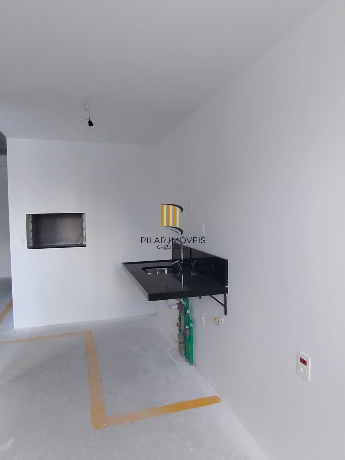 **Apartamento 3 quartos 2 garagens Novo e Desocupado à Venda na Cidade Baixa, Porto Alegre, RS**