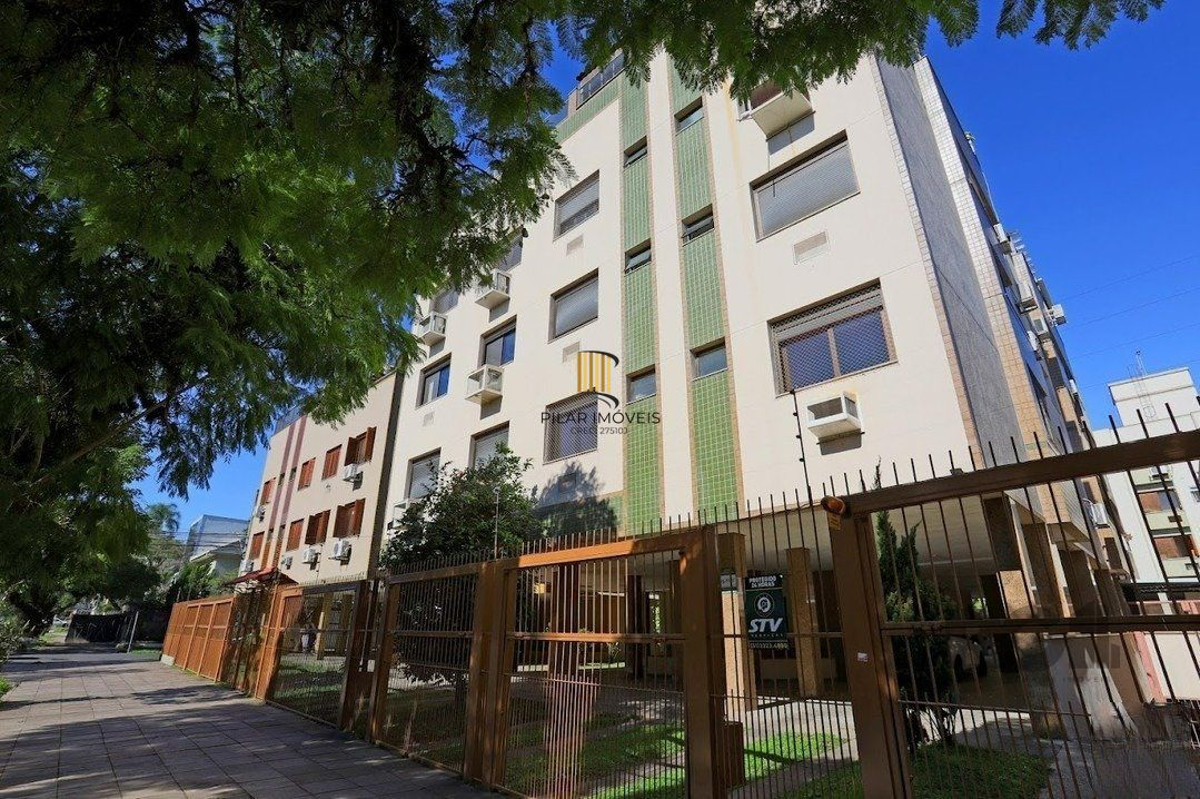 Cobertura à venda em Porto Alegre, Floresta 