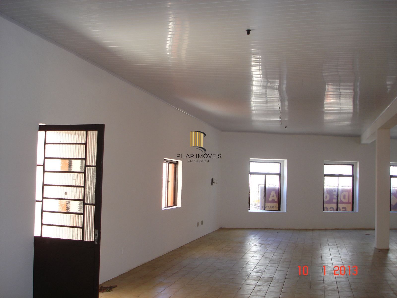 Pavilhão 3 dormitórios no bairro Floresta