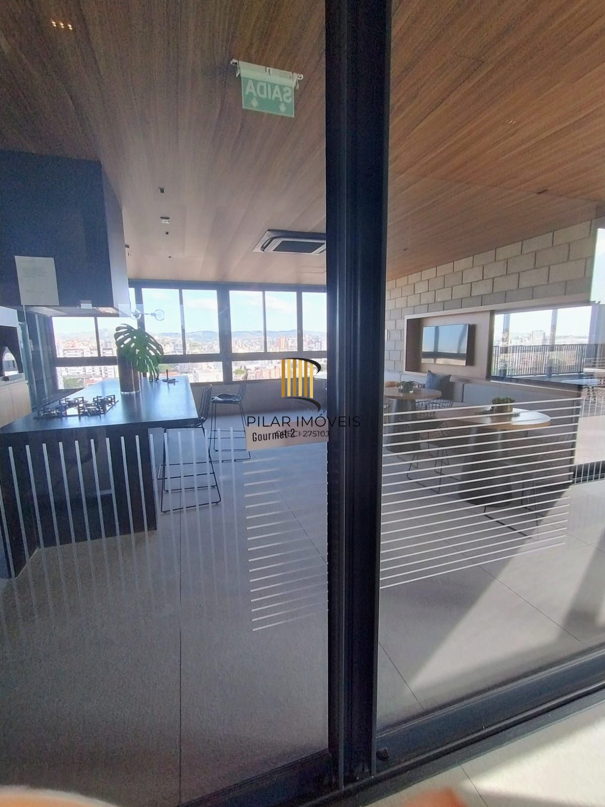 **Apartamento 3 quartos 2 garagens Novo e Desocupado à Venda na Cidade Baixa, Porto Alegre, RS**