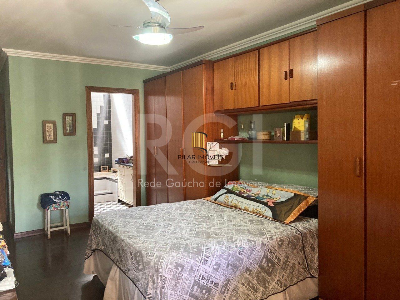 Casa 3 dormitórios no bairro Santo Antônio