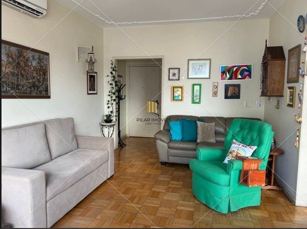 Apartamento 2 quartos, desocupado, andar alto na cidade Baixa!