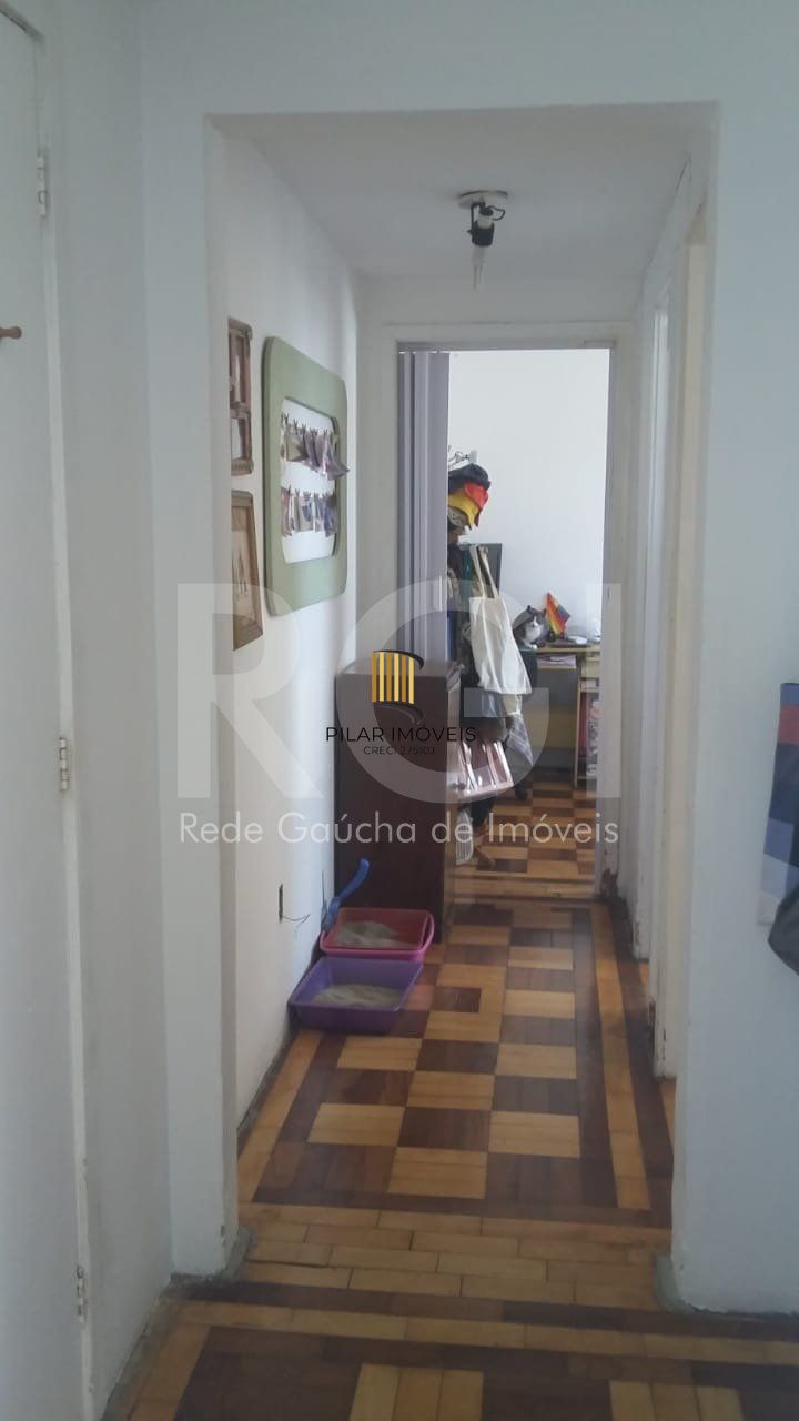 Apartamento  com 2 quartos , baixo custo condominial no Menino Deus!