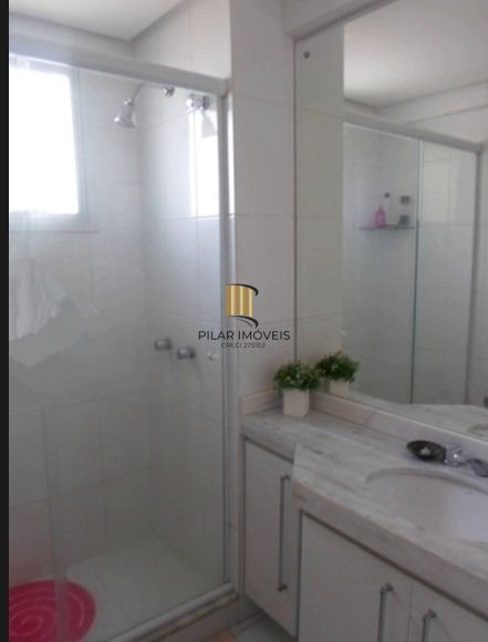 Apartamento 2 quartos, suite e garagem na cidasde Baixa.