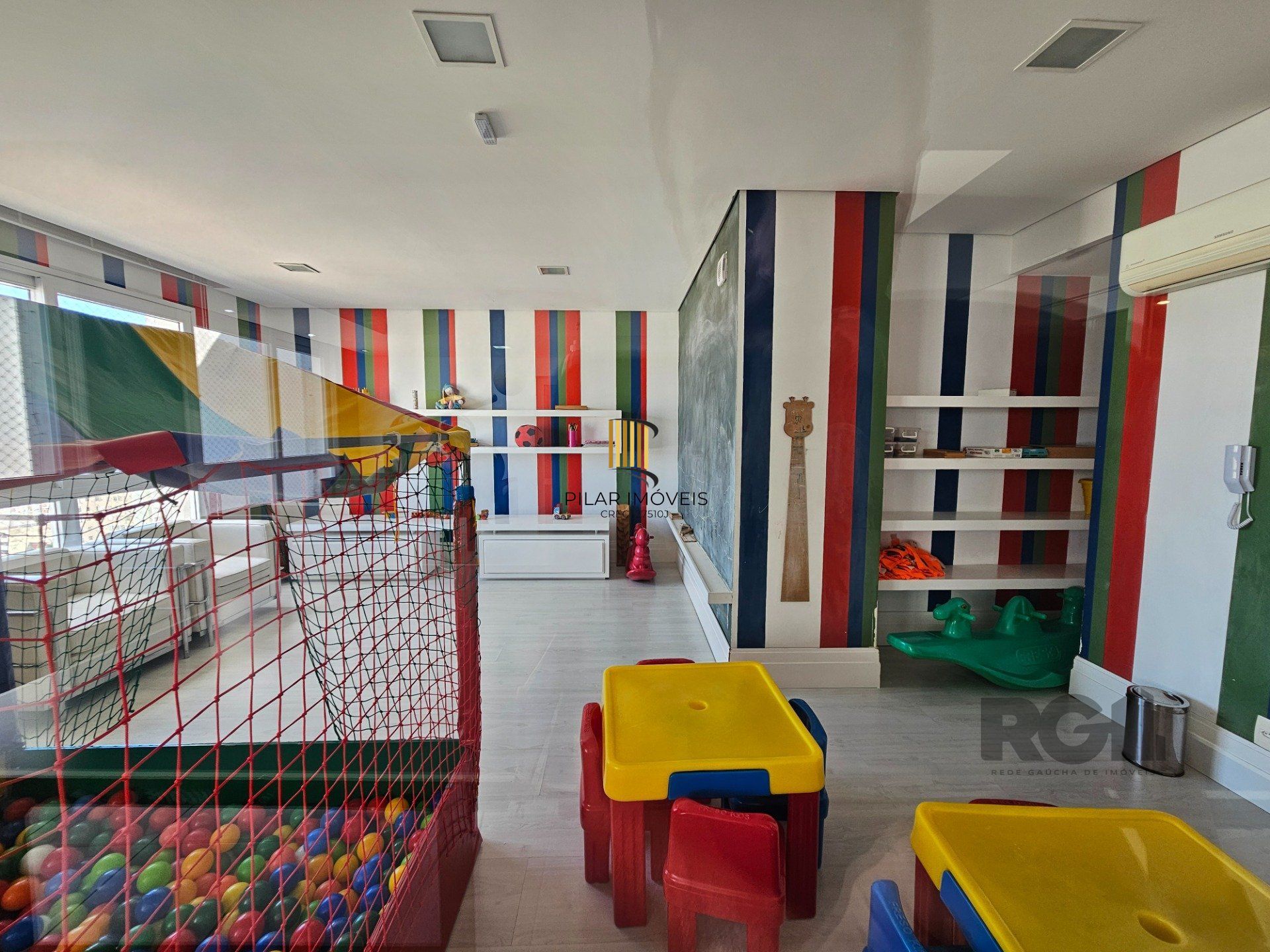 Apartamento 3 dormitórios no bairro Cidade Baixa