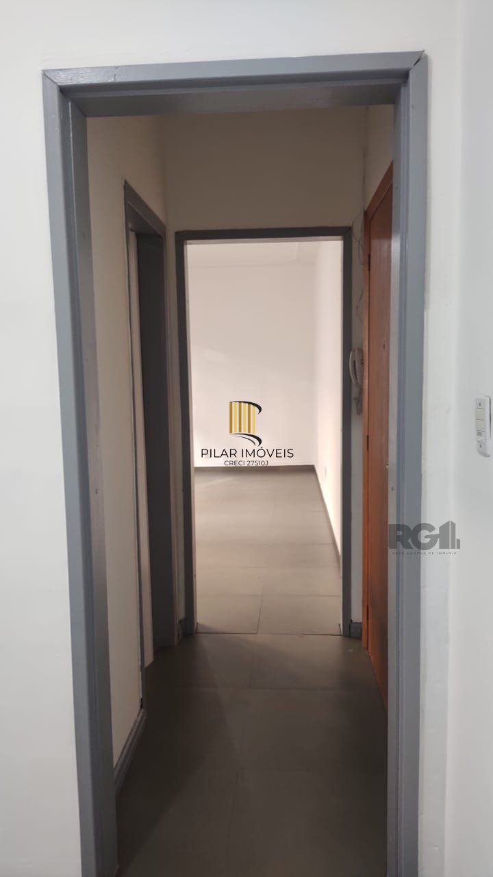 Apartamento térreo jk no miolo do Menino Deus!