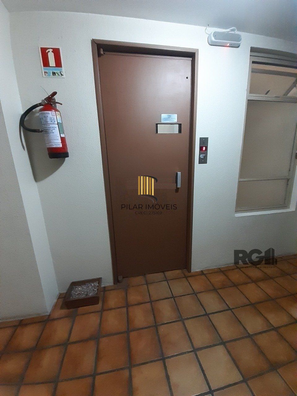 Apartamento 1 quarto com garagem no Menino Deus.