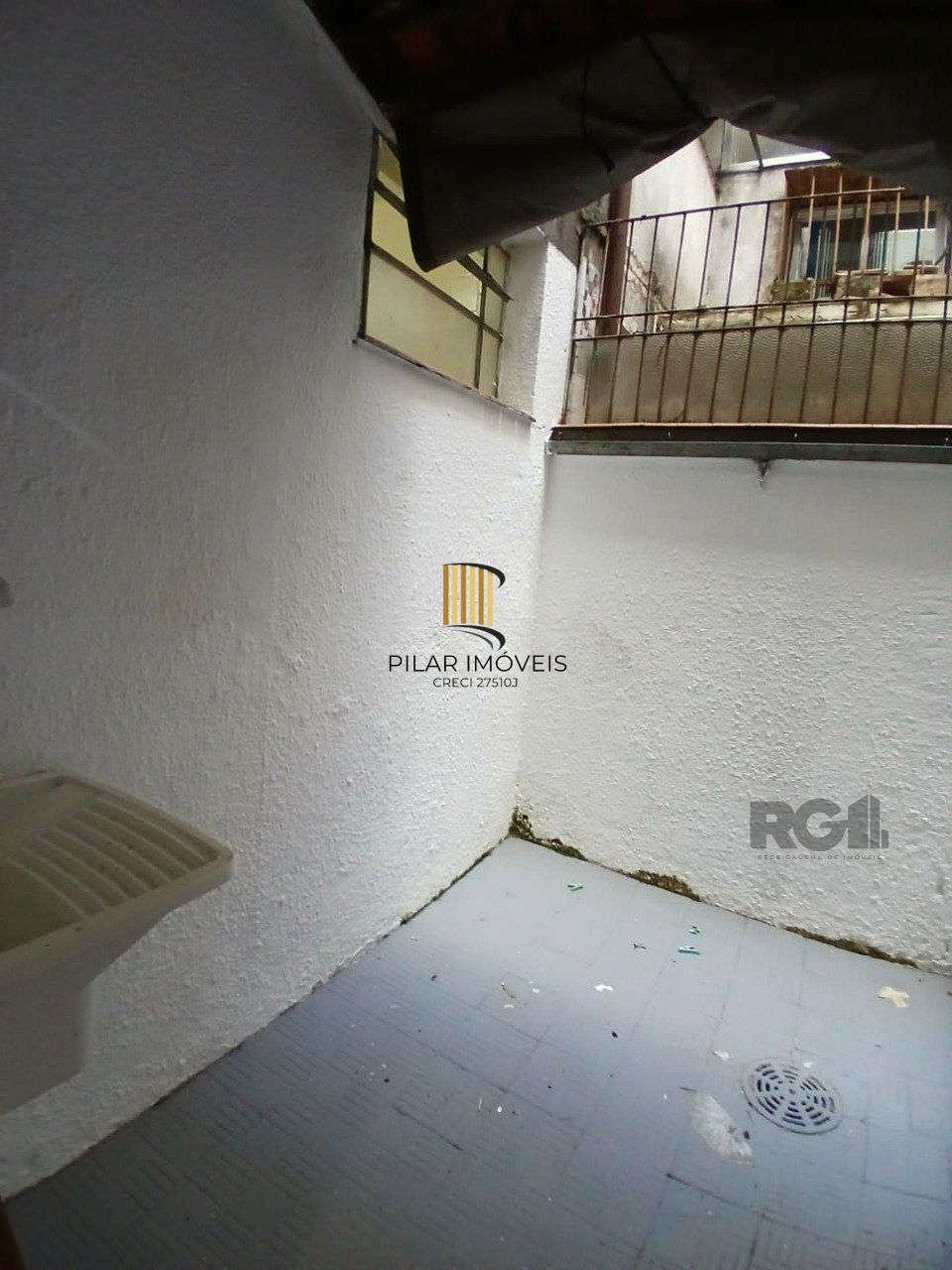 Apartamento  térreo de 1 quarto  42 m2 com patio 