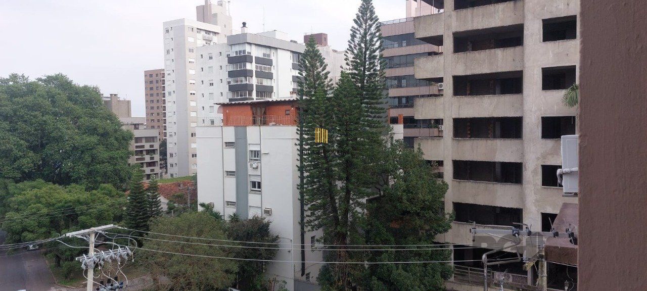 Apartamento 3 dormitórios no bairro Petrópolis