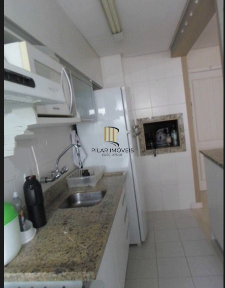 Apartamento 2 quartos, suite e garagem na cidasde Baixa.