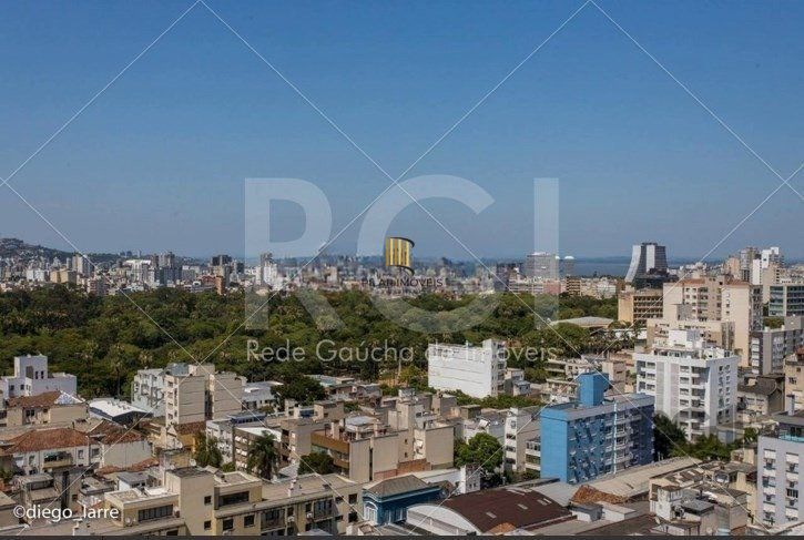 Apartamento para Venda - 80.99m², 3 dormitórios, sendo 1 suites, 2 vagas - Bom Fim