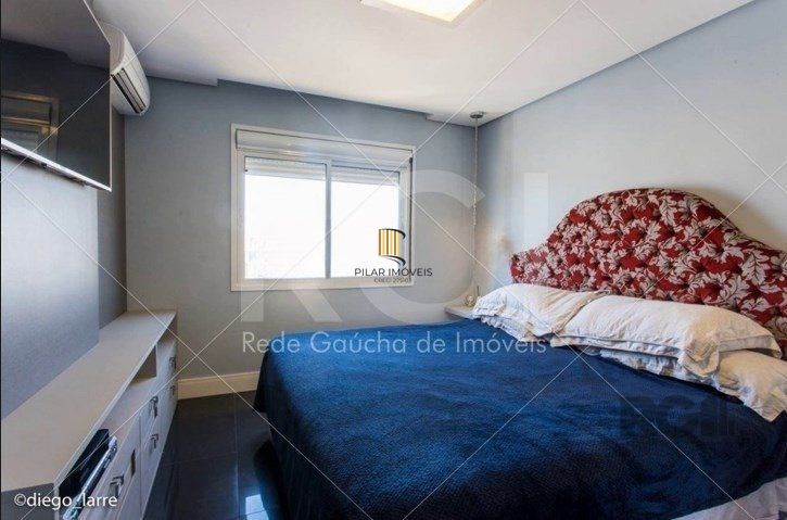 Apartamento para Venda - 80.99m², 3 dormitórios, sendo 1 suites, 2 vagas - Bom Fim