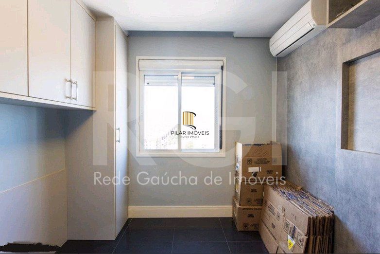 Apartamento para Venda - 80.99m², 3 dormitórios, sendo 1 suites, 2 vagas - Bom Fim