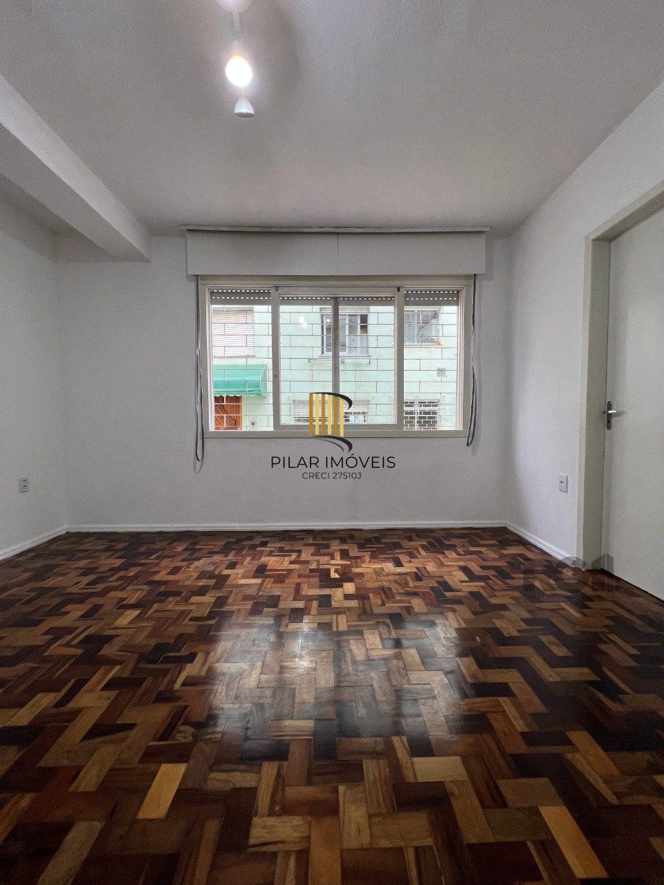 Kitnet 1 dormitório no bairro Jardim Leopoldina