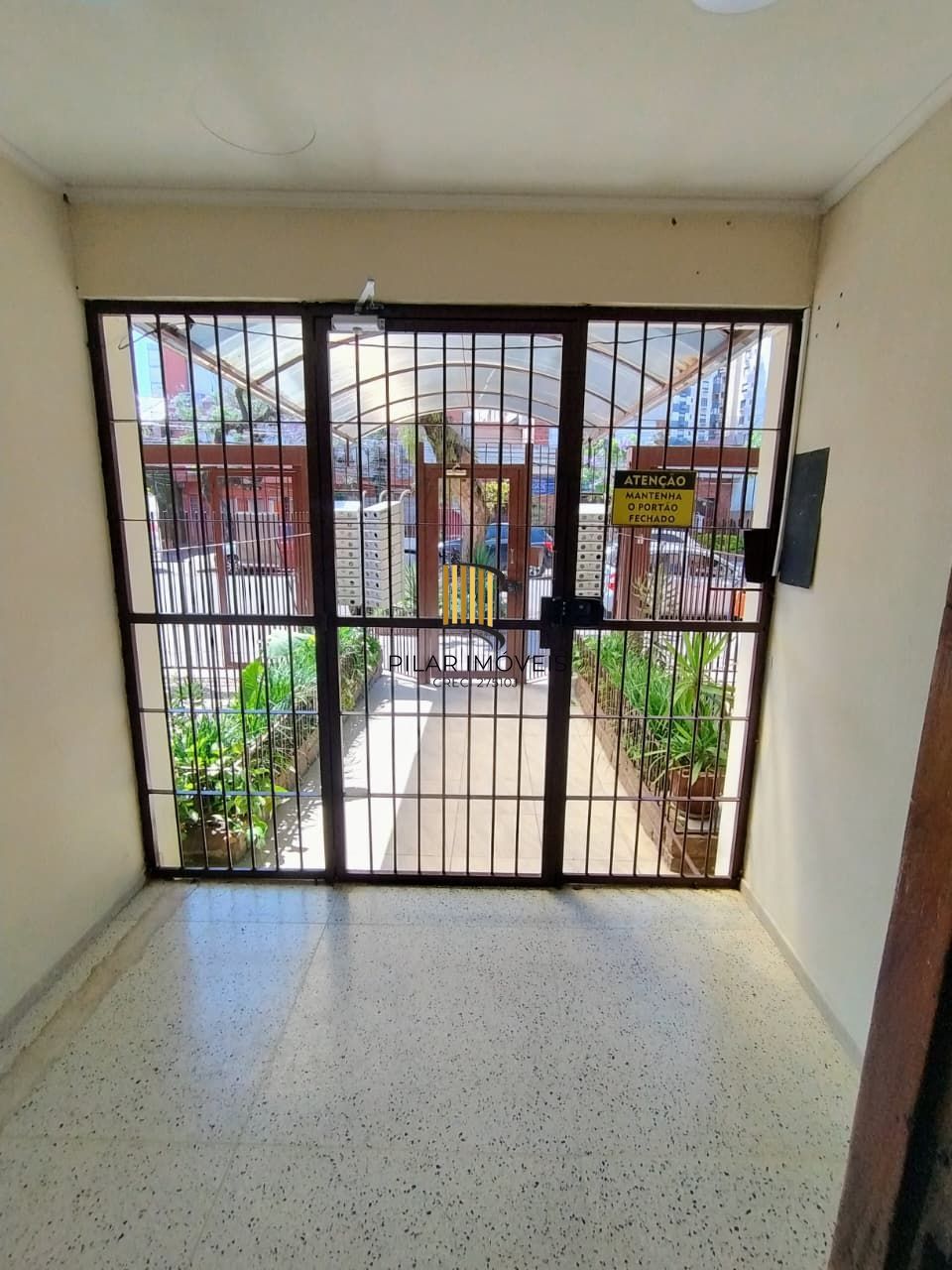 Apartamento 1 dormitório desocupado Cidade Baixa