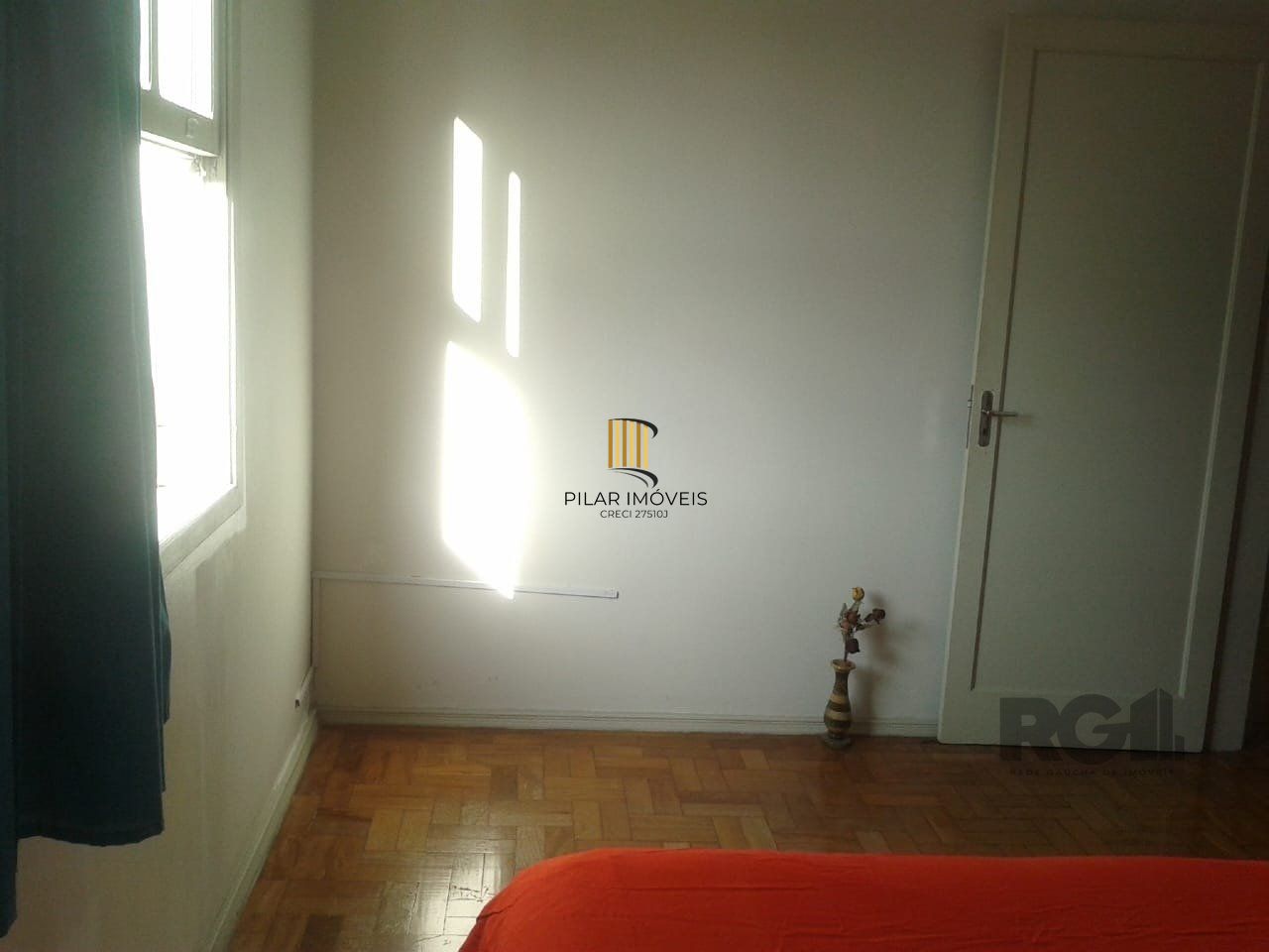 Apartamento 2 dormitorios na cidade baixa