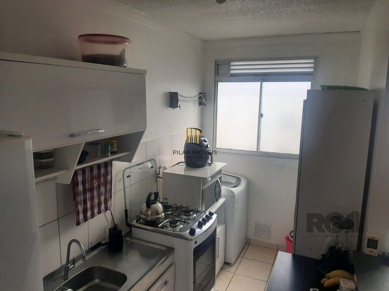   Apartamento 1 dormitório 5 andar de fundos, garagem  no bairro: Leopoldina - Porto Alegre