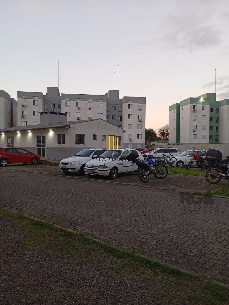 Apartamento 2 Dormitório(s) Bairro Vila São José