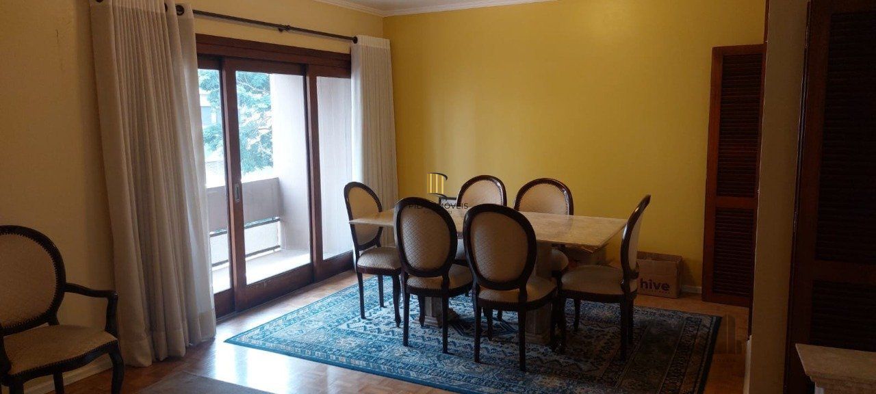 Apartamento 3 dormitórios no bairro Petrópolis