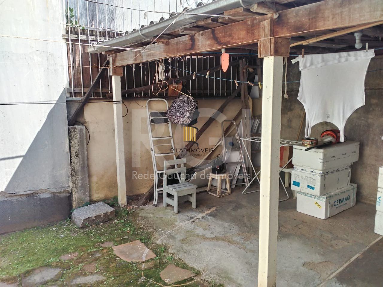 Casa para Venda - 130m², 2 dormitórios, 1 vaga - Cidade Baixa