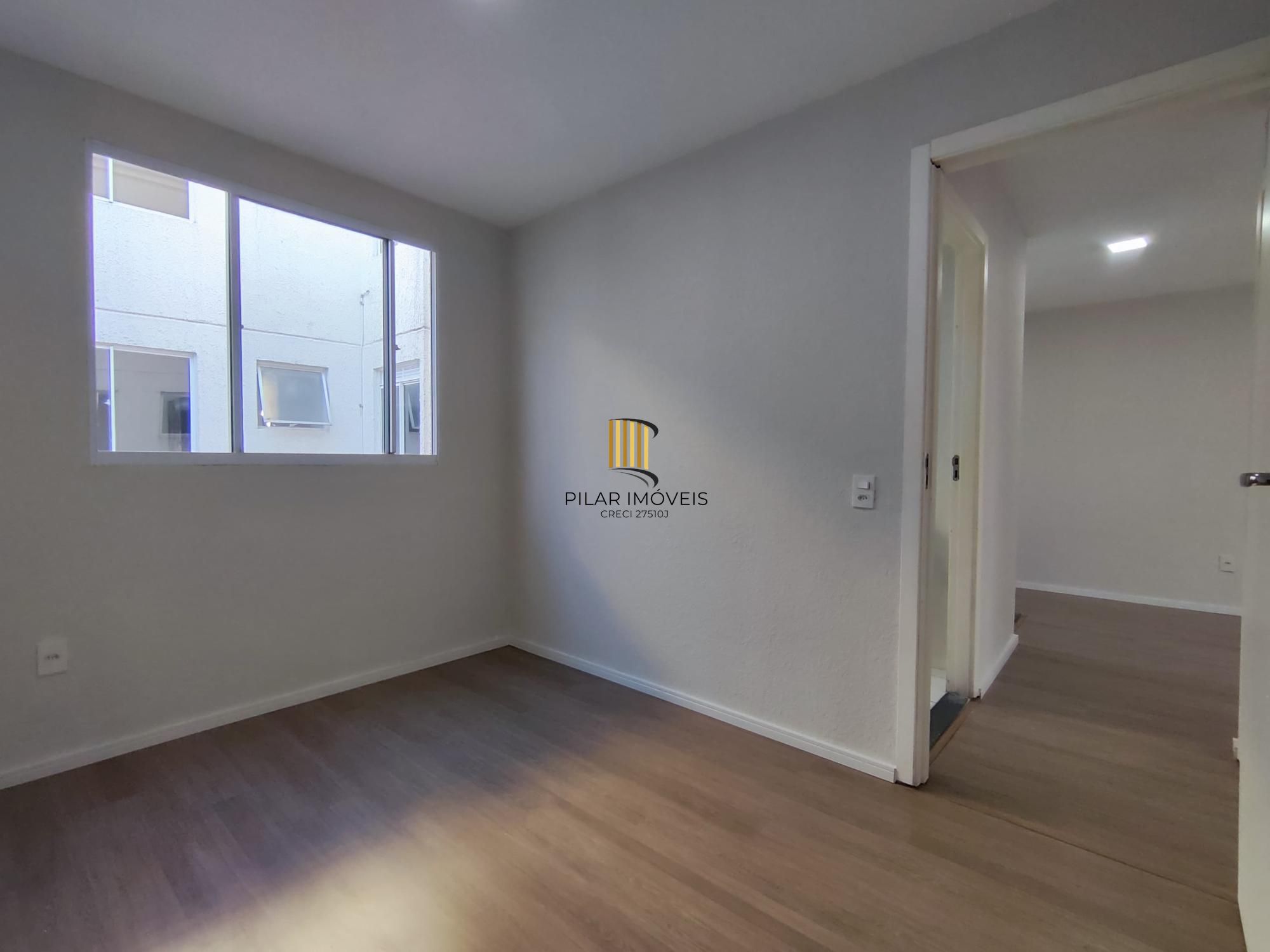 Apartamento 2 dormitórios com vaga de garagem em condominio fechado!