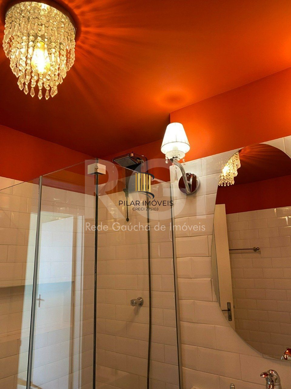 Apartamento 2 quartos com garagem no Menino Deus!