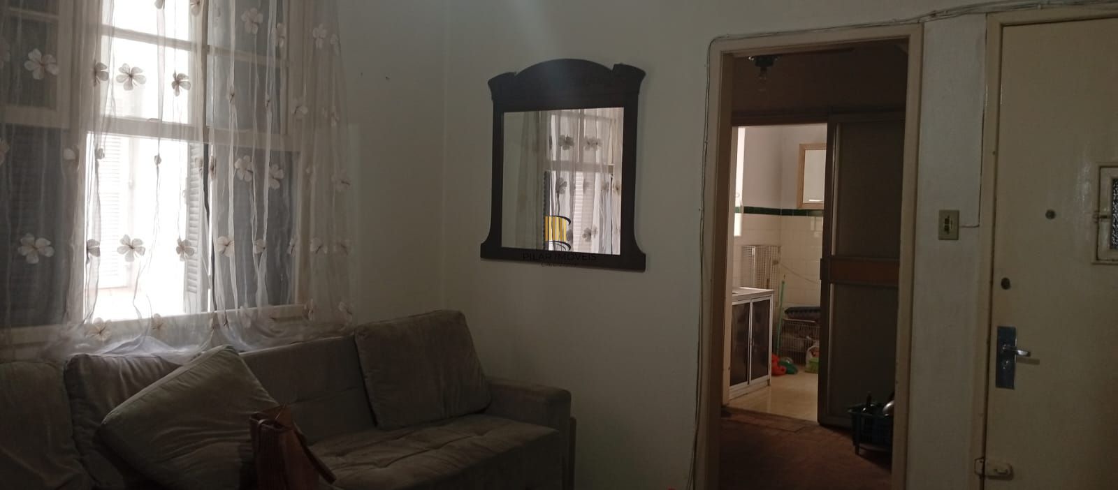 Apartamento 2 dormitórios no bairro Azenha