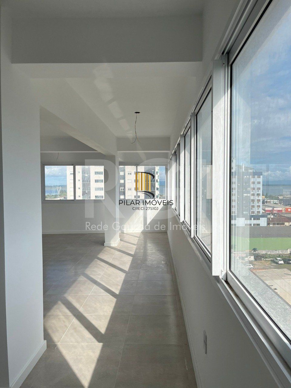Apartamento com 3 Quartos e 3 banheiros à Venda, 129 m² Centro de Tramandaí
