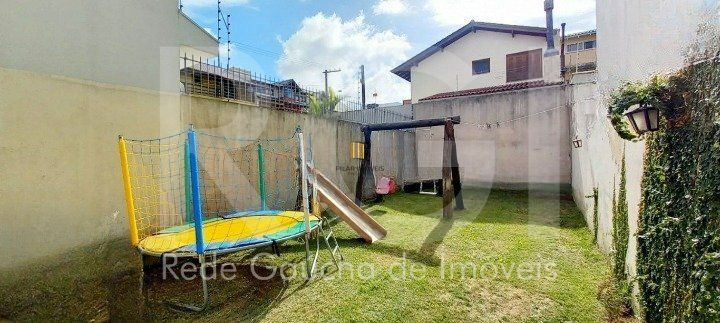 Casa 3 dormitórios no bairro Espírito Santo
