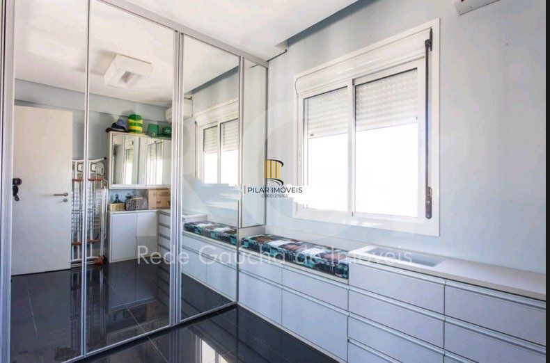 Apartamento para Venda - 80.99m², 3 dormitórios, sendo 1 suites, 2 vagas - Bom Fim