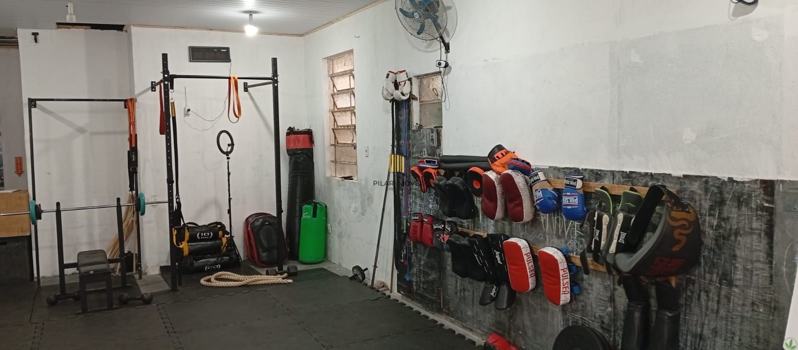 Casa Comercial 1 dormitório no bairro Cidade Baixa