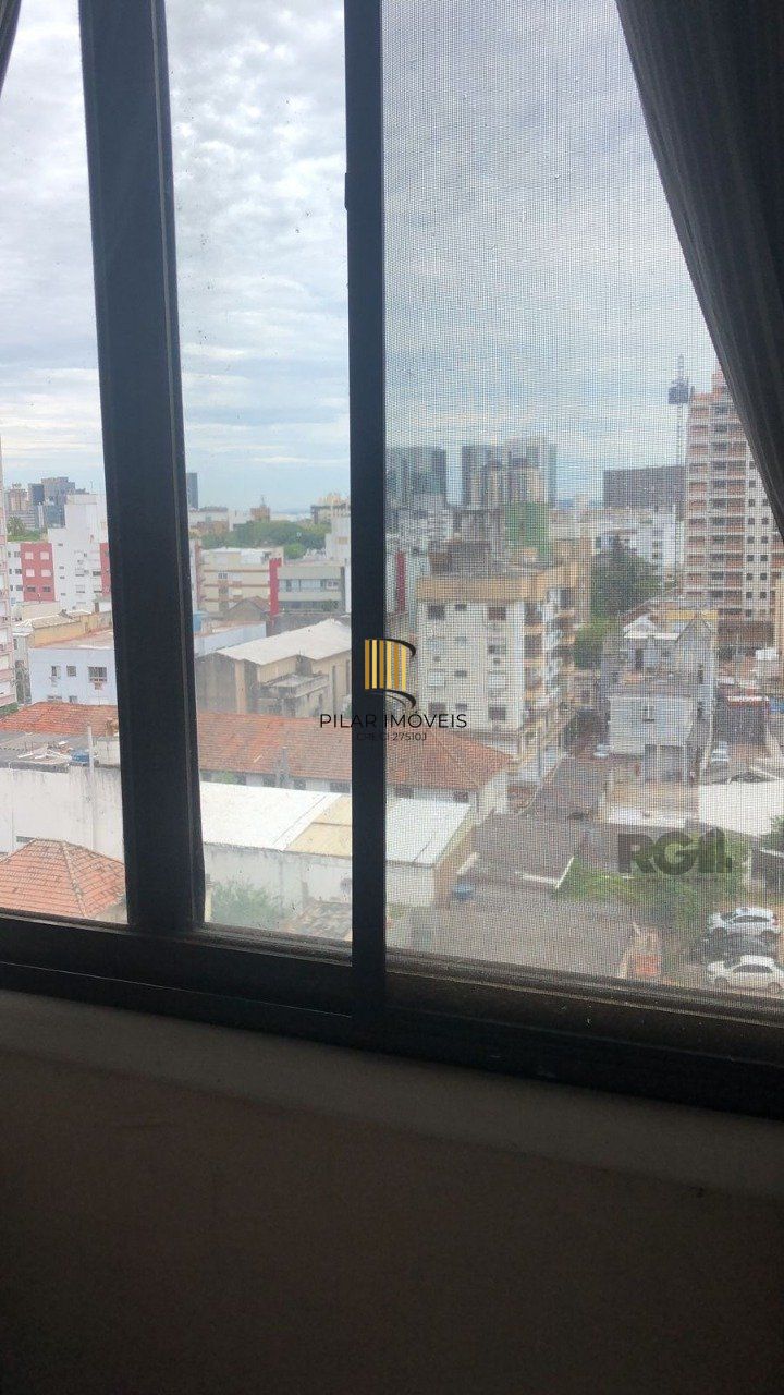 Excelente apartamento 2 quartos, suite e garagem na Cidade Baixa!