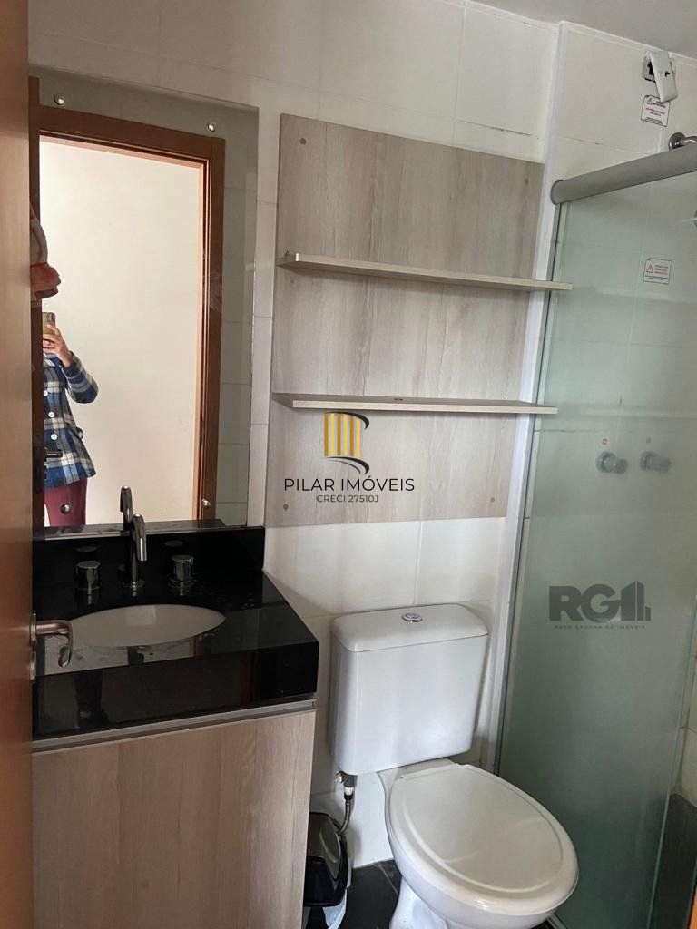 Apartamento 2 dormitórios no bairro Humaitá