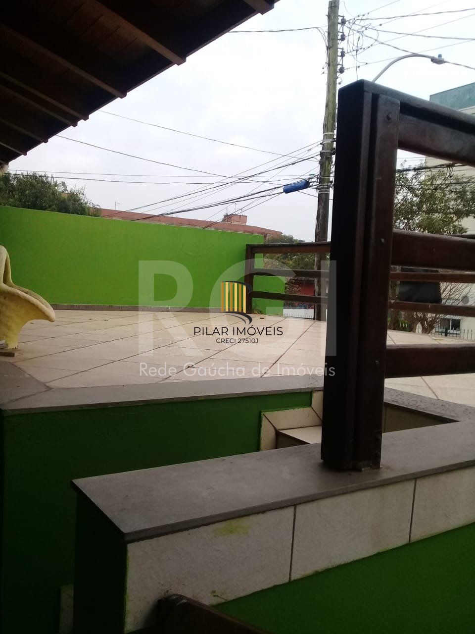 Casa para Venda - 120m², 2 dormitórios, 2 vagas - Rubem Berta
