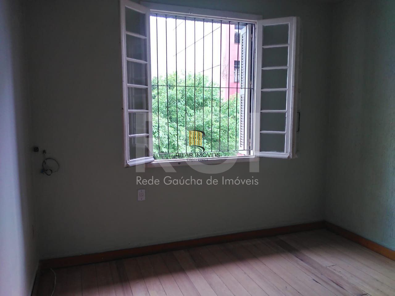 Casa para Venda - 126m², 3 dormitórios, Floresta