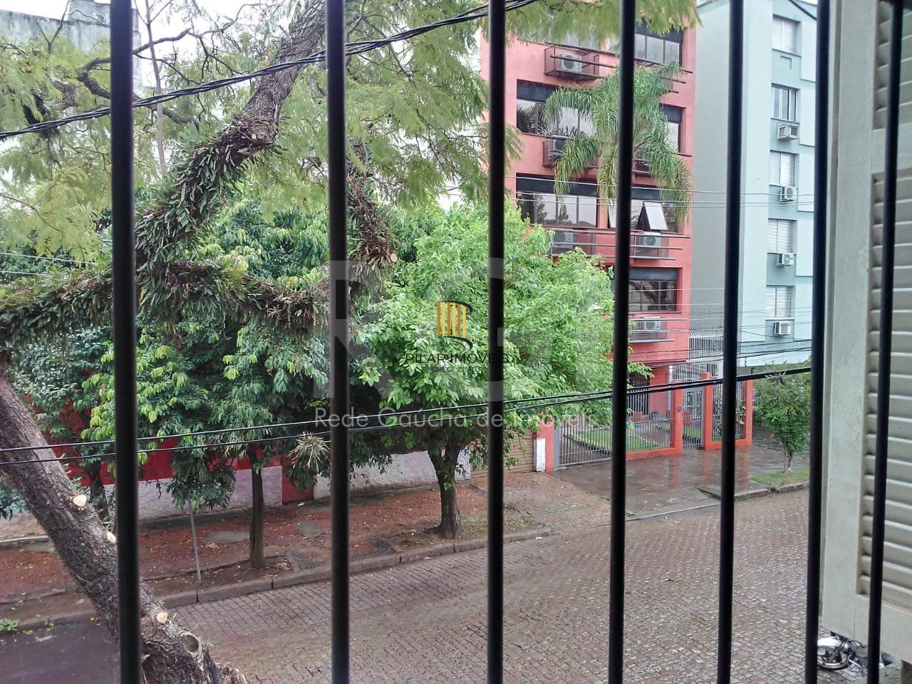 Casa para Venda - 126m², 3 dormitórios, Floresta