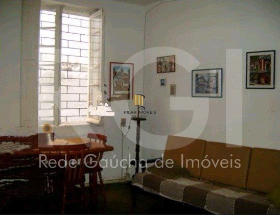Casa para Venda - 188m², 4 dormitórios, 4 vagas - Menino Deus - Pilar Imóveis
