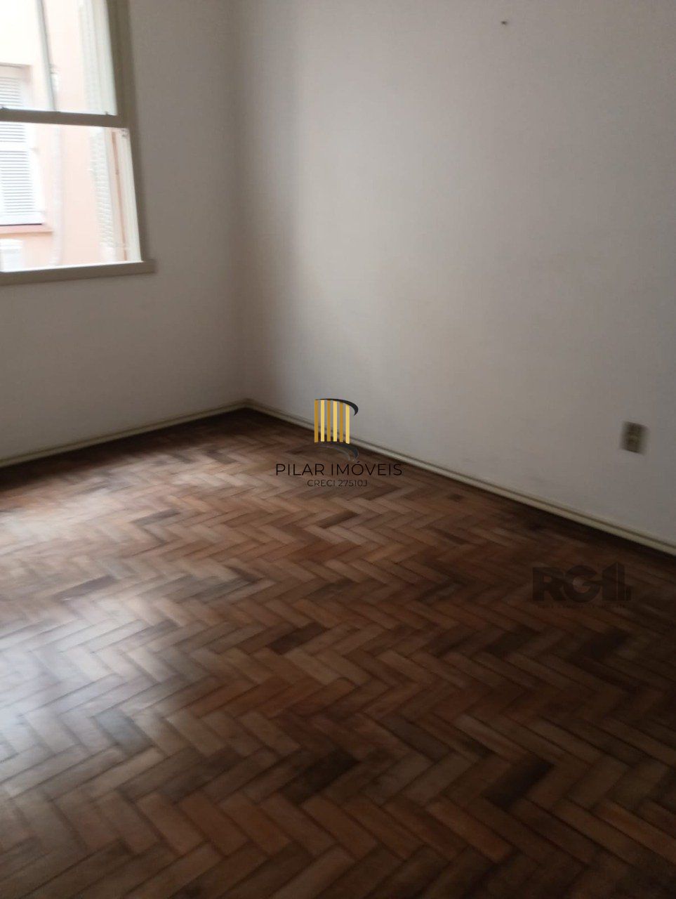 Apartamento à venda - Ed. Valéria, Cidade Baixa, Porto Alegre