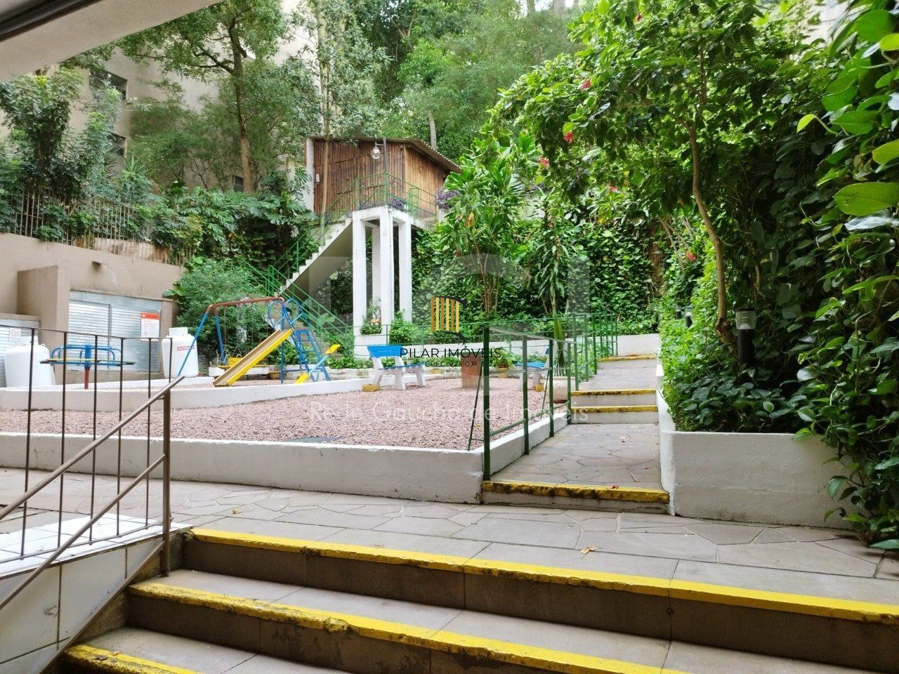 Apartamento 2 dormitórios no bairro Centro Histórico